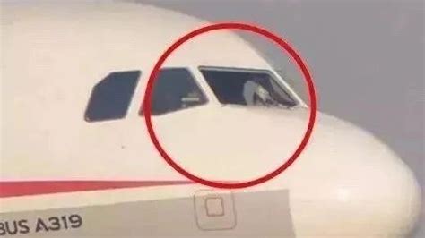 9800米高空飞机玻璃破碎，副机长被吸出窗外，真实空难改编的电影_腾讯视频