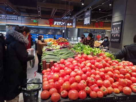 河南2号公告发布后 大河报记者探访周口生活品供应情况：蔬菜肉类水果充足，价格整体稳定-大河新闻