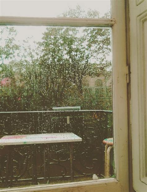 窗外雨纷纷图片,雨纷纷图片,前路漫漫雨纷纷图片_大山谷图库