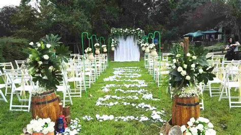 户外草坪婚礼场景高清图片下载-正版图片500811944-摄图网