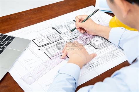 某地轻钢结构厂房结构设计施工图纸，厂房CAD设计图纸下载 - 易图网