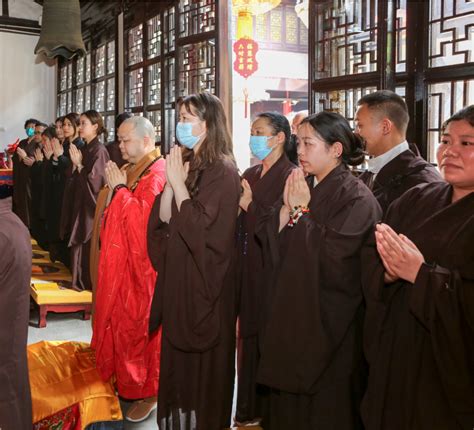 尼泊尔中华寺浴佛法会 祈愿世界和平国泰民安
