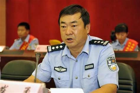 崔永曲靖市公安局原党委副书记、常务副局长被开除党籍和公职