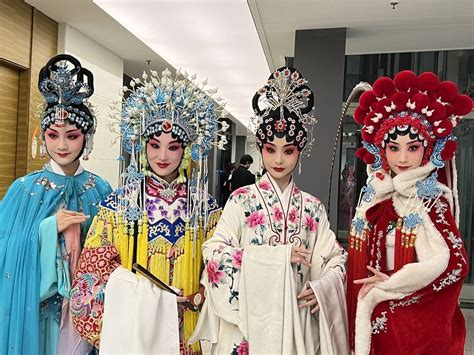 马来西亚华人怎么过春节？_凤凰网