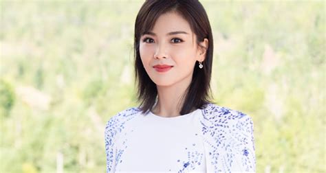 女明星刘涛首次直播带货：3小时2100万人围观，总交易额1.48亿