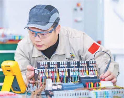 电气自动化设备安装与维修 - 专业设置 - 牡丹江市科工技工学校