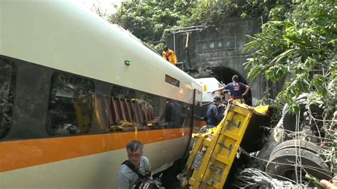 3·30火车脱轨侧翻事故：1人遇难4人重伤123人轻伤_手机新浪网