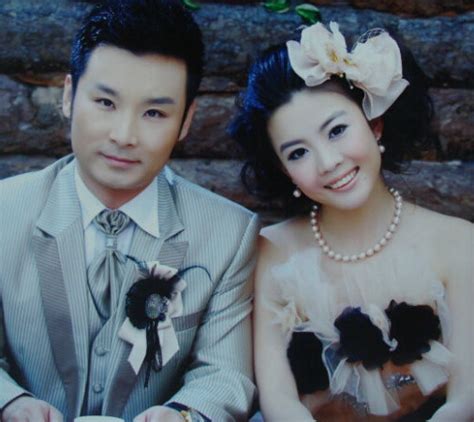 【图】刘和刚妻子照片曝光 刘和刚和妻子的幸福生活(2)_大陆星闻_明星-超级明星