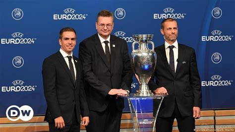 2024欧洲杯预选赛哪里可以看-2024欧洲杯预选赛在哪看直播地址-艾卡体育