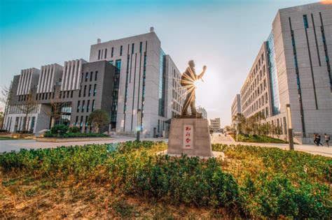 校园风景-欢迎访问中国地质大学！
