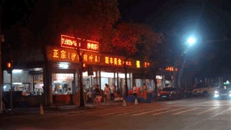 广州有种夜景，叫宵夜档 - 金玉米 | 专注热门资讯视频