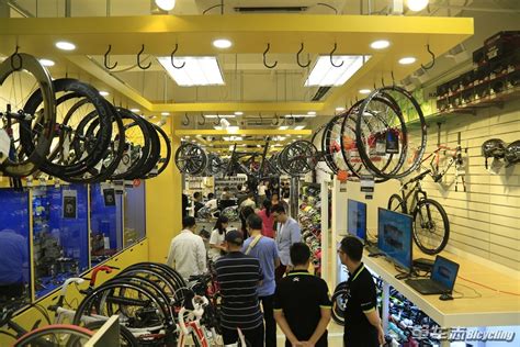 逆流而上 Trek瑞虹新城概念店 盛大开业 - 业界 - 骑行家 - 专业自行车全媒体