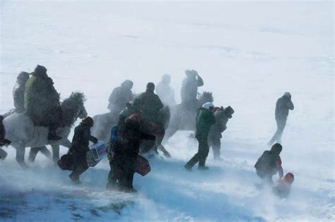 新疆暴雪：冷暖难辨，祸福相依 | 中国国家地理网