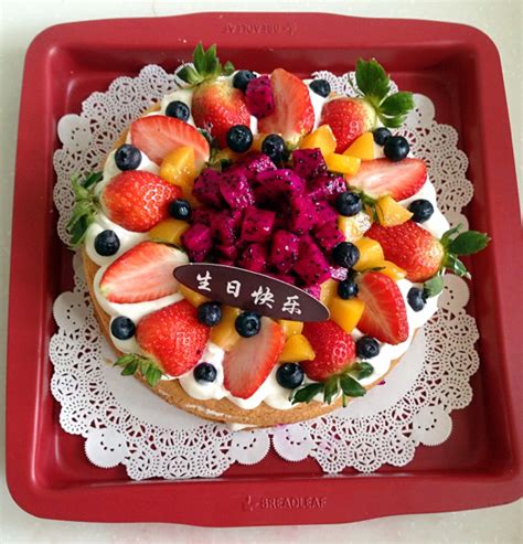 最美水果蛋糕,心型水果蛋糕,时尚水果蛋糕_文秘苑图库