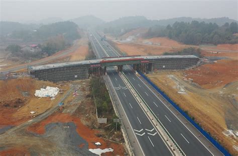 永零高速公路项目建设按下“加速键”_图片新闻_零陵永州市零陵区政府门户