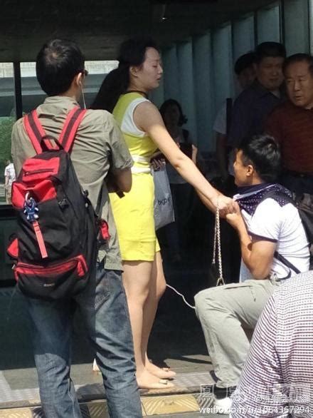 偷拍图图片