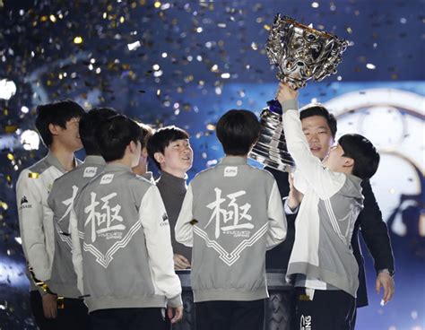 全球总决赛中国区选拔赛历史回眸-英雄联盟官方网站-腾讯游戏