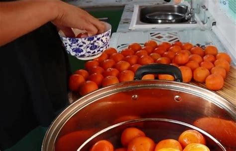 教你“暖柿子”新做法，不用热水泡，柿子香甜脆爽，放3天就能吃