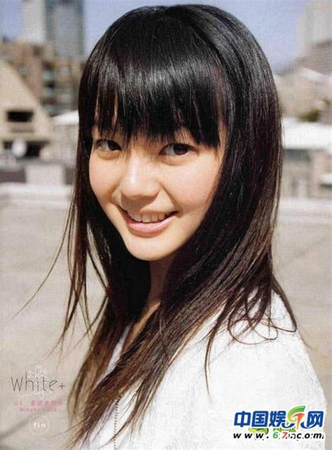 栗原杏里图片
