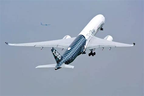 南航2架全新大型宽体客机空客A350同时落户深圳 - 航空要闻 - 航空圈——航空信息、大数据平台