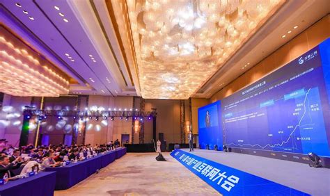 江苏发布首个产业电商发展报告，这些内容值得关注…… | 江苏网信网