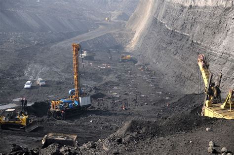 煤矿产能的资源环境约束条件有哪些_煤炭