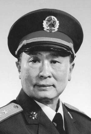 1970年12月17日开国中将谭甫仁在住处被枪杀 - 历史上的今天