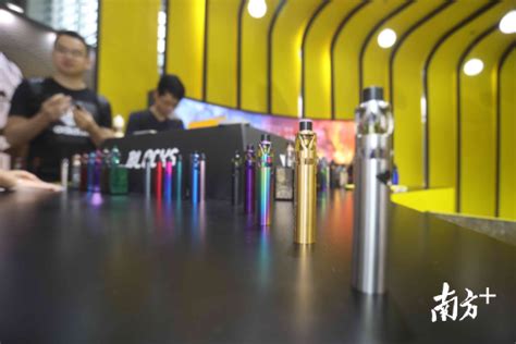 电子烟烟弹装配自动化 - 深圳市久巨工业设备有限公司