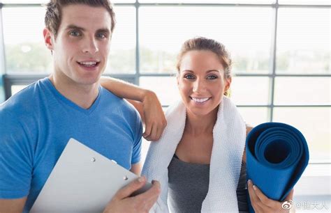 手机健身软件推荐,3款经典腹肌锻炼APP介绍-健身吧