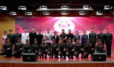 省公务员考试将有名额定向录取退役大学生士兵丨黑龙江省出台《实施意见》促退役军人就业创业