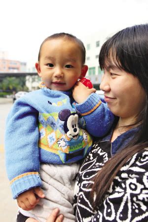 1岁半男孩被遗弃公厕追踪 宝宝已经康复出院了 - 城事要闻 - 东南网泉州频道