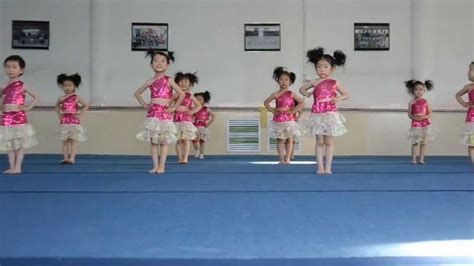 关于梦想的儿童舞蹈,追梦舞蹈原版,有关梦想的舞蹈_大山谷图库