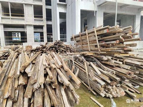 北京市旧木方回收上门回收旧竹胶板旧模板工地淘汰废旧木头