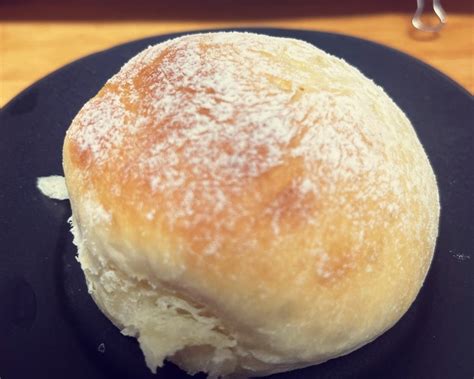 【淡奶油面包的做法步骤图，淡奶油面包怎么做好吃】手机用户悠闲时光_下厨房