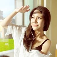 温柔活泼照片女生头像