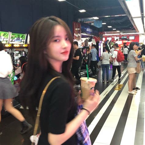 刘些宁图片古风头像女生