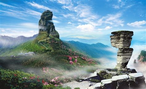 遥望云海之上的贡嘎中山峰和爱德嘉峰高清图片下载_红动中国