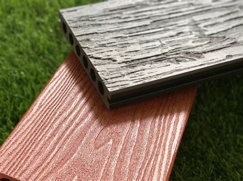 云南木塑地板厂家教你选购空心地板和实点地板_云南中信塑木制造厂