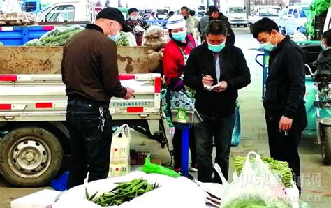 伊犁：批发市场里的扶贫“绿色通道”-天山网 - 新疆新闻门户