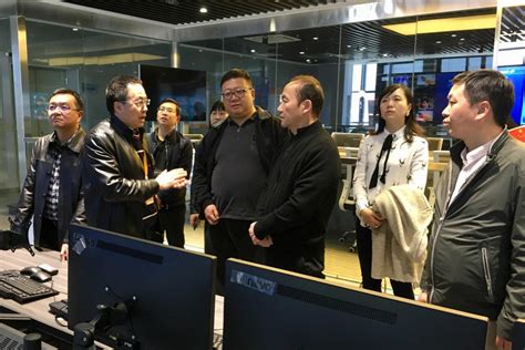 周峰越副校长带队到云南广播电视台落实共建新闻学院工作-艺术与传媒学院