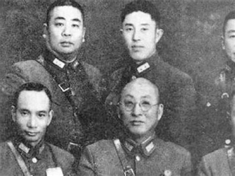 叶挺最恨的国军上将，南昌起义失败与他有关，却成为我党副主席
