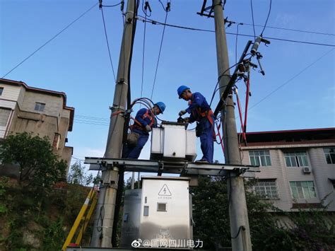 10kV岭明线庙梁村3#台区开展变压器增容工作 - 铜马电力