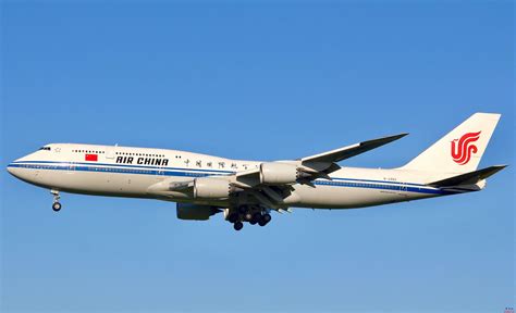 我国自主研制的首款氢燃料内燃机飞机成功首飞_看看新闻网