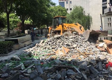 建筑垃圾清运之效率低下原因与高效处理方法的简介-行业动态-郑州绿城垃圾清运有限公司