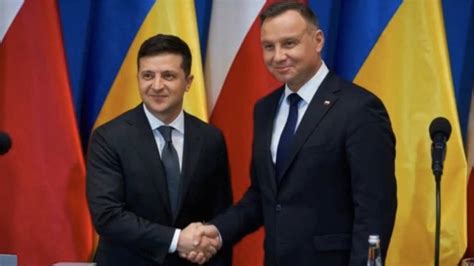 #欧盟批准乌克兰和摩尔多瓦为欧盟候选国_凤凰网视频_凤凰网