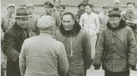解放战争：1949年二野刚攻入四川，云南的国军为何就抢先起义了？|二野|云南|起义_新浪新闻