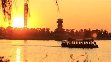 北京十大爬山好去处：十渡风景区上榜 登高漂流任君选择 - 国内旅游