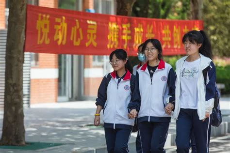 管理学院：团总支开展食堂义务劳动志愿者活动-滁州职业技术学院