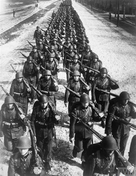 【二战德军步兵班的基本配置】二战中的德军战斗力是大家有目共睹的