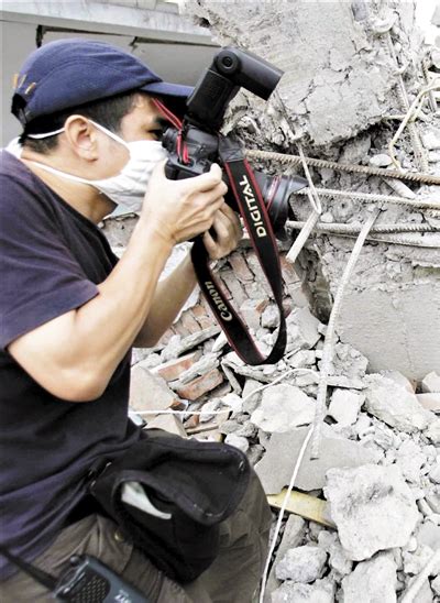 十年间，广州日报记者多次赴汶川一线！关注汶川之变|地震|汶川|灾区_新浪新闻